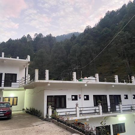 Chirag Homestay Kainchi Nainital Exterior foto