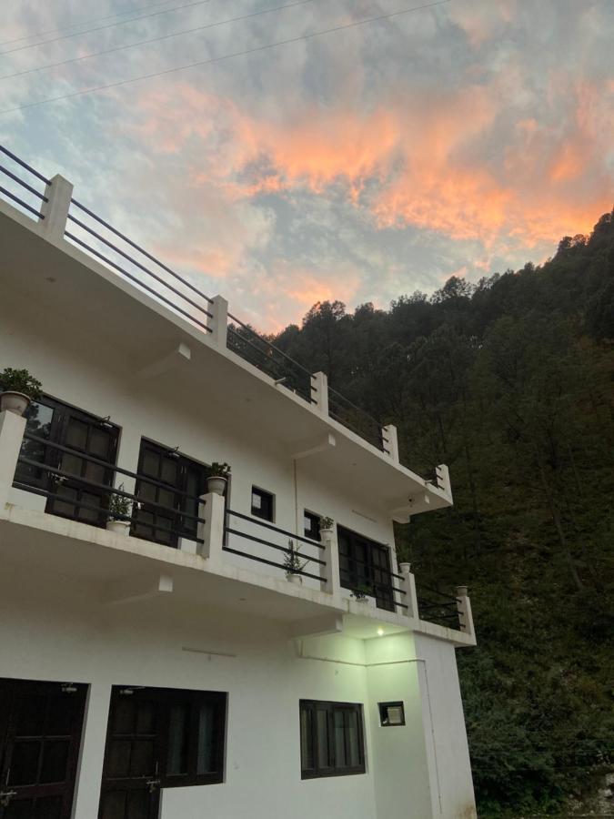 Chirag Homestay Kainchi Nainital Exterior foto